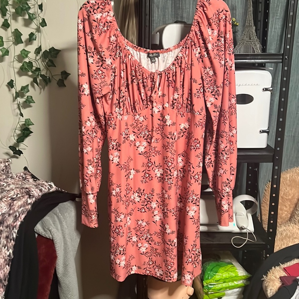 Short dress